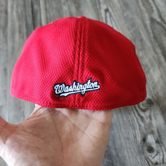 Washington Nationals New Era Red Diamond Classic 39Thirty Flex Fit Hat M/L NWT - Picture 3 of 5